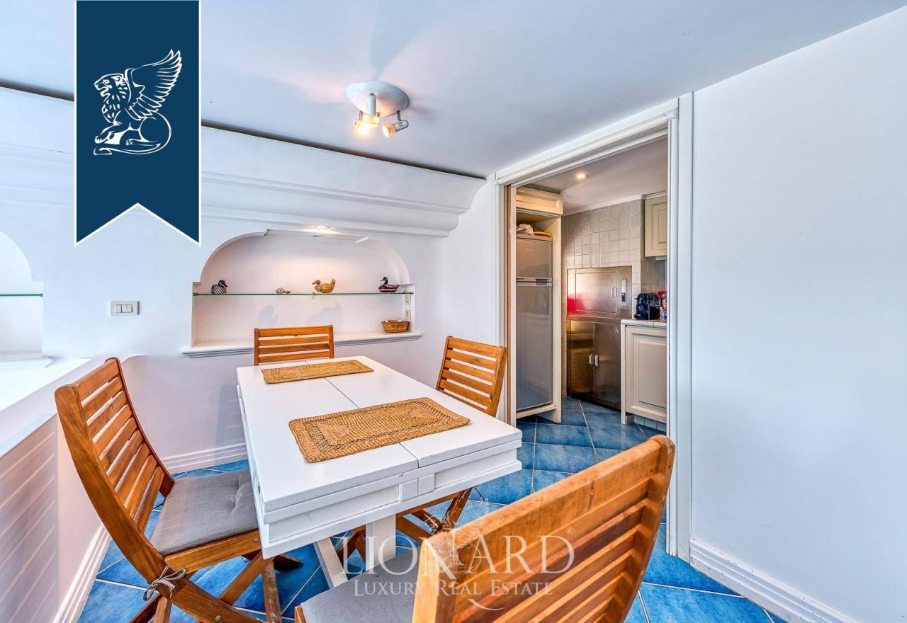 Апартаменты на Капри, Италия, 200 м² - фото 10