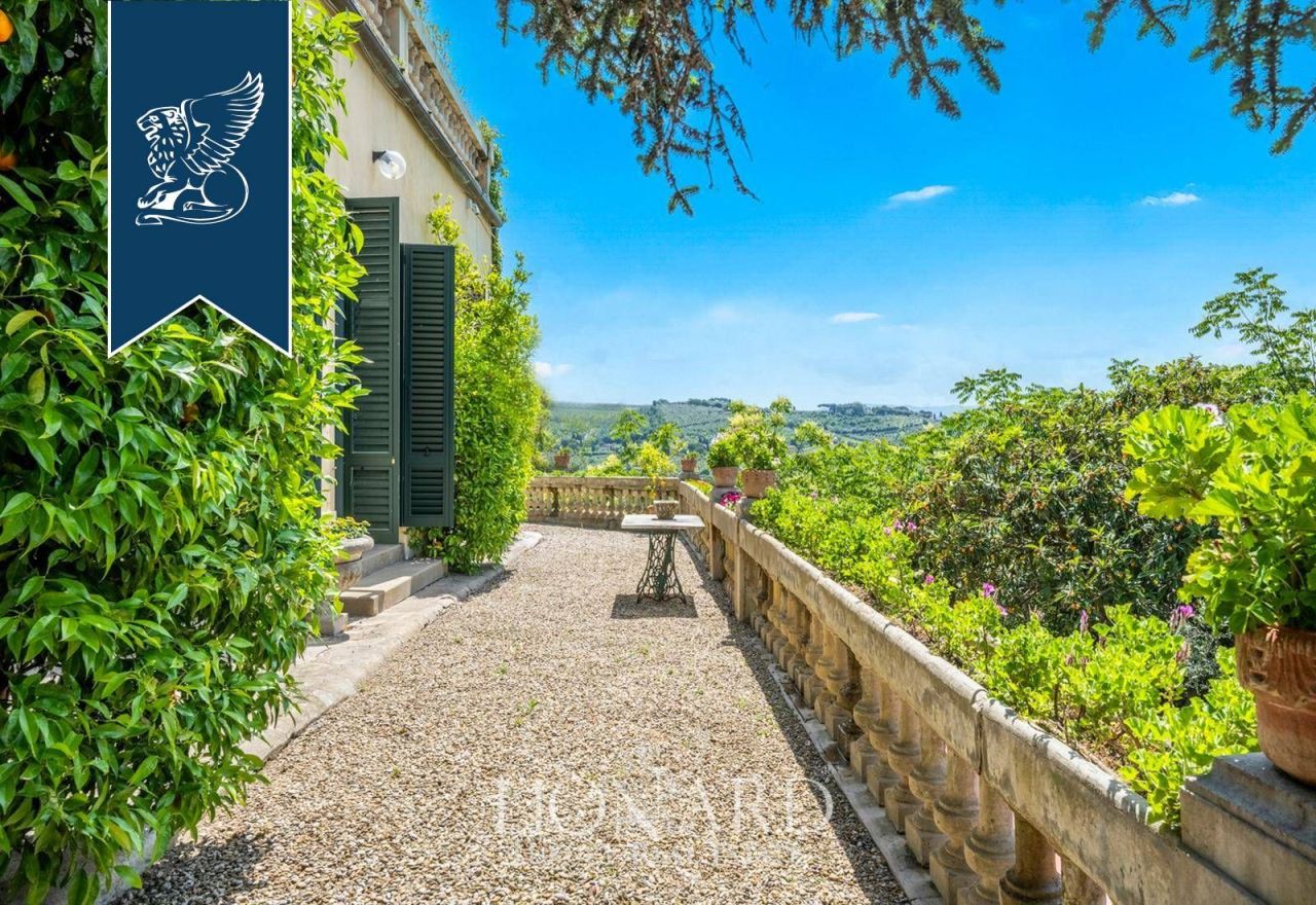 Вилла во Флоренции, Италия, 850 м² - фото 11