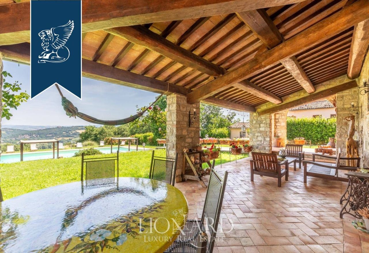 Вилла в Тоди, Италия, 1 100 м² - фото 11