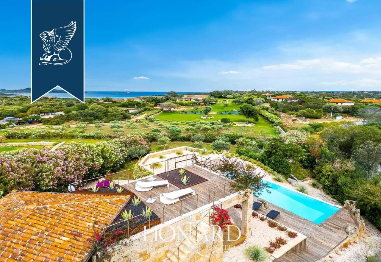 Вилла в Сан-Теодоро, Италия, 350 м² - фото 11