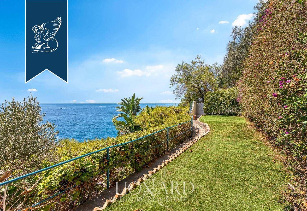 Вилла в Салерно, Италия, 500 м² - фото 11