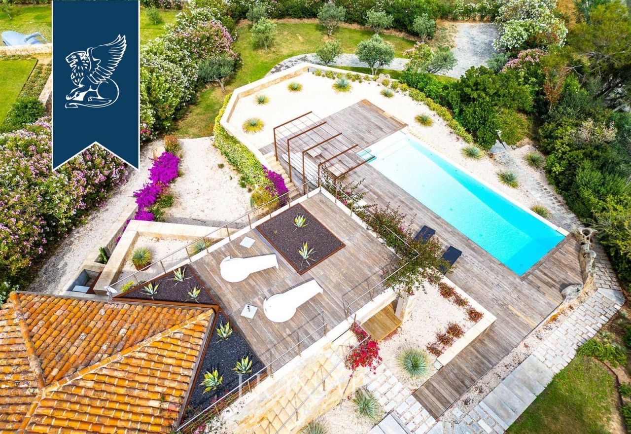 Вилла в Сан-Теодоро, Италия, 350 м² - фото 12