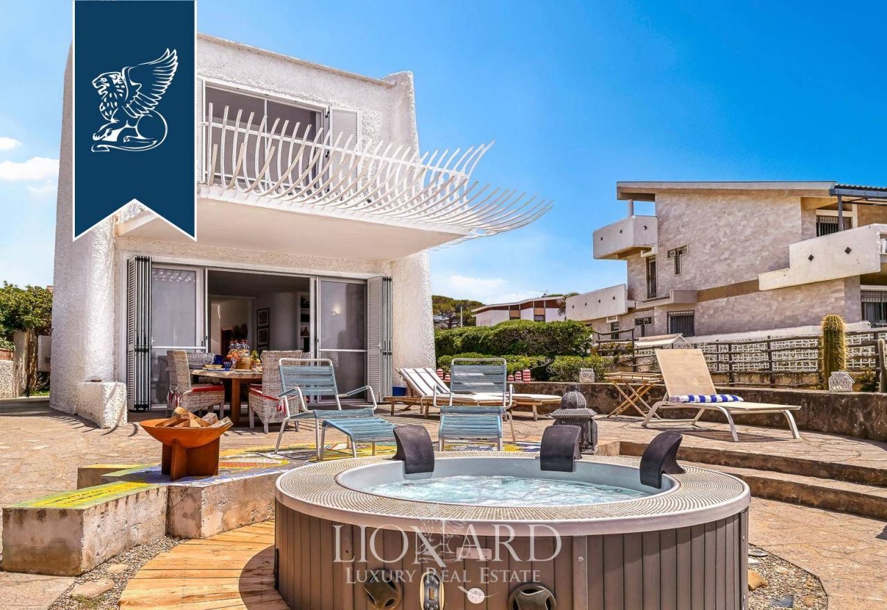 Вилла в Санта-Маринелле, Италия, 350 м² - фото 12