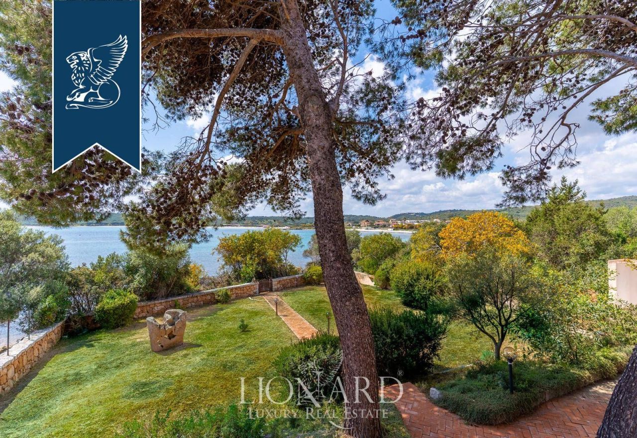 Вилла в Ольбии, Италия, 190 м² - фото 14