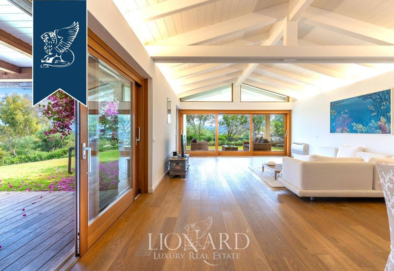 Вилла в Сан-Теодоро, Италия, 350 м² - фото 15