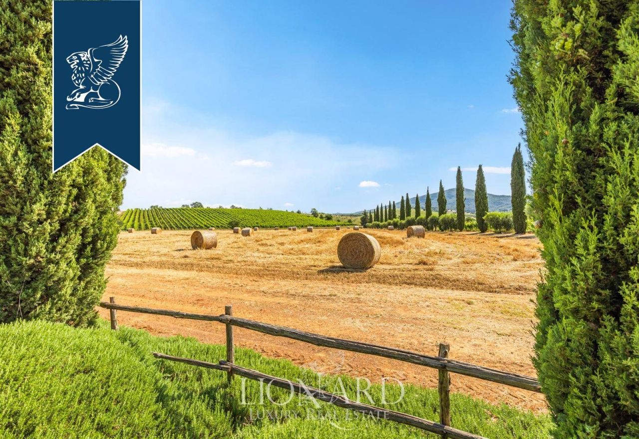 Ферма в Капальбио, Италия, 750 м² - фото 17