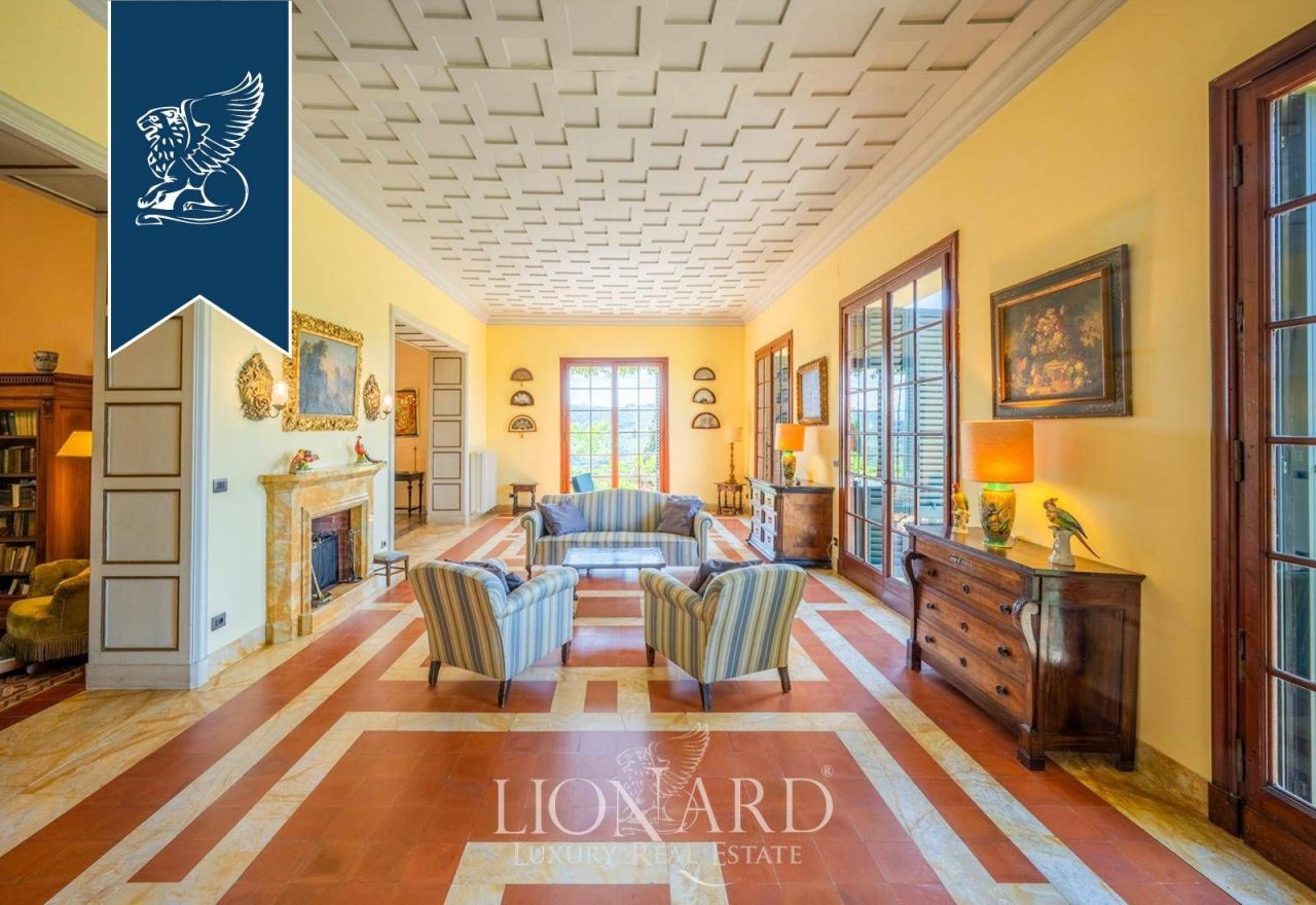 Вилла во Флоренции, Италия, 850 м² - фото 18