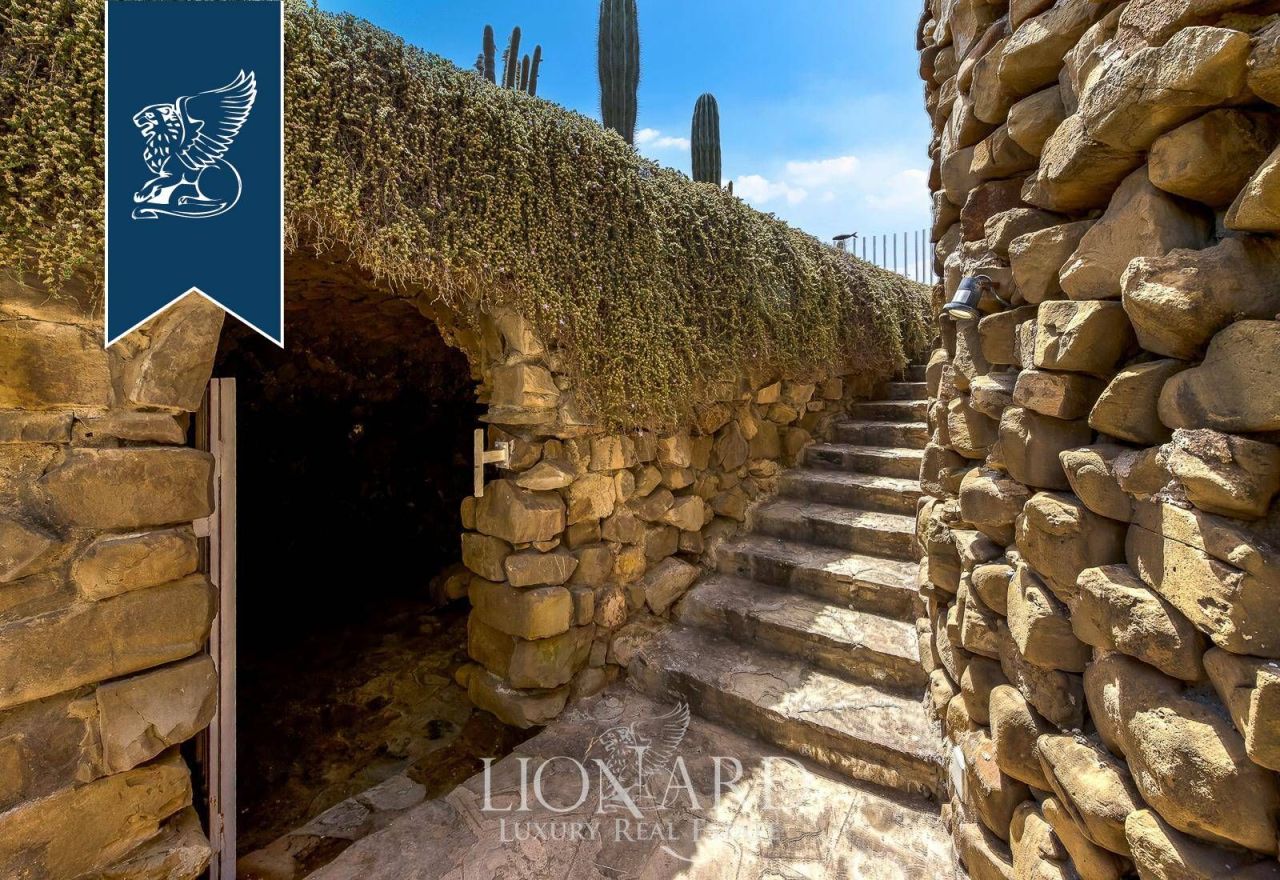 Вилла в Санта-Маринелле, Италия, 350 м² - фото 19