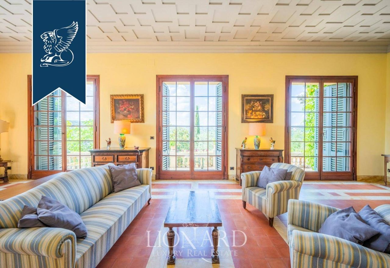 Вилла во Флоренции, Италия, 850 м² - фото 19