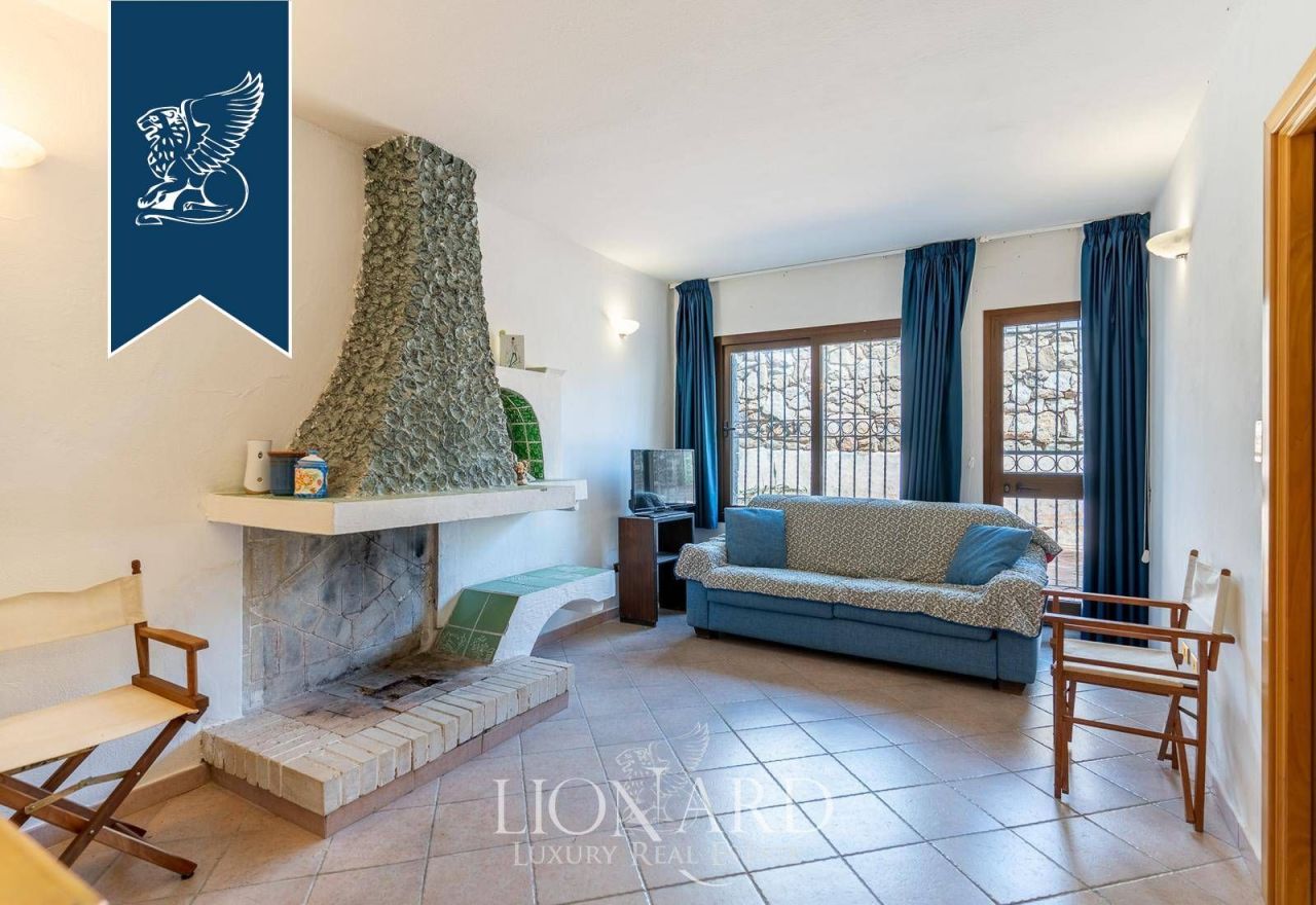 Вилла в Ольбии, Италия, 190 м² - фото 19