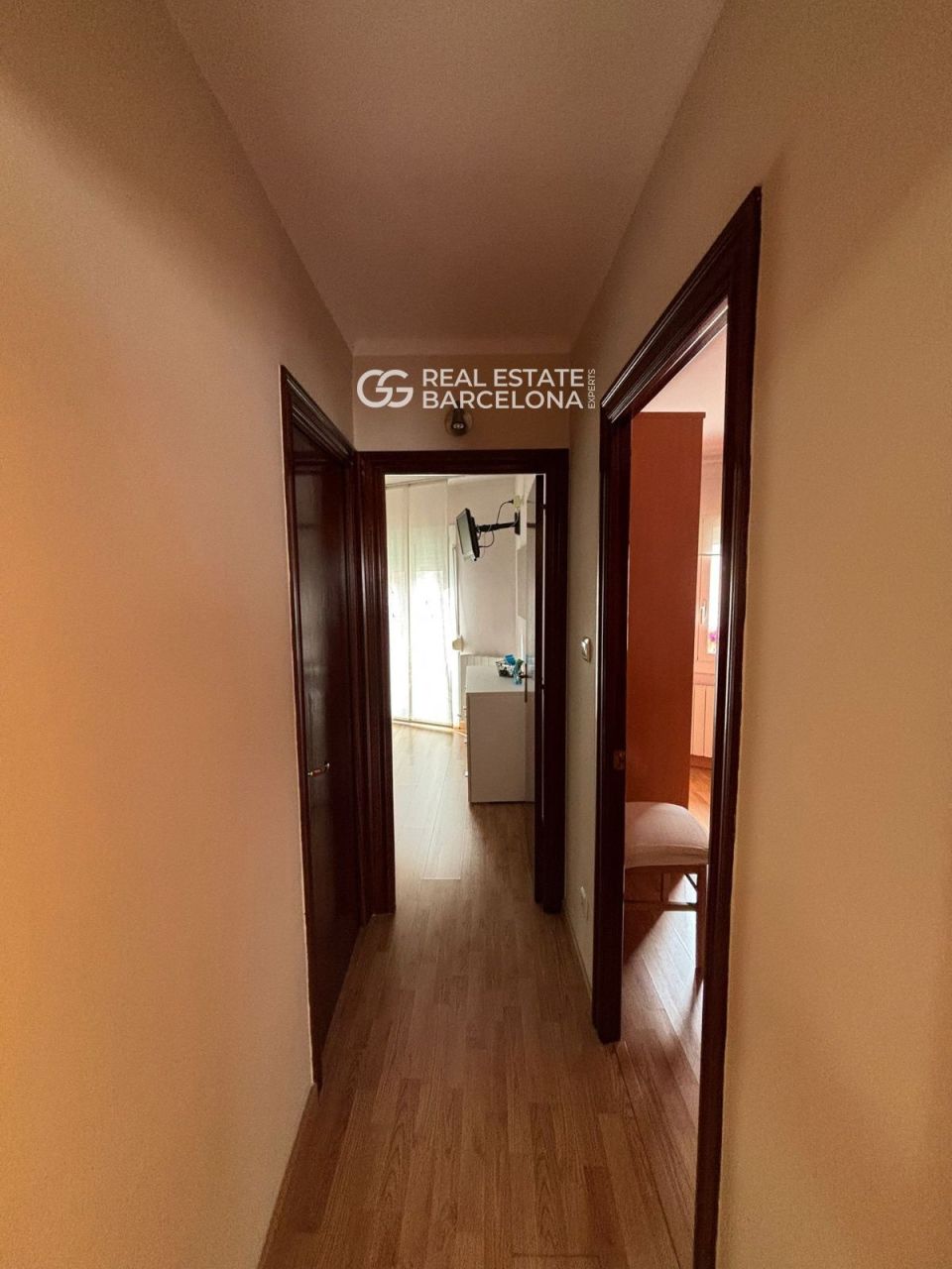 Квартира в Оспиталет-де-Льобрегат, Испания, 60 м² - фото 18