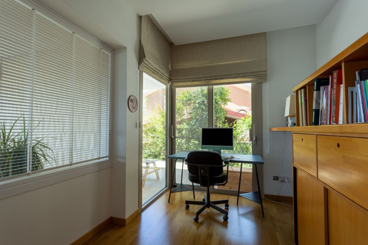 Вилла в Лимасоле, Кипр, 225 м² - фото 11