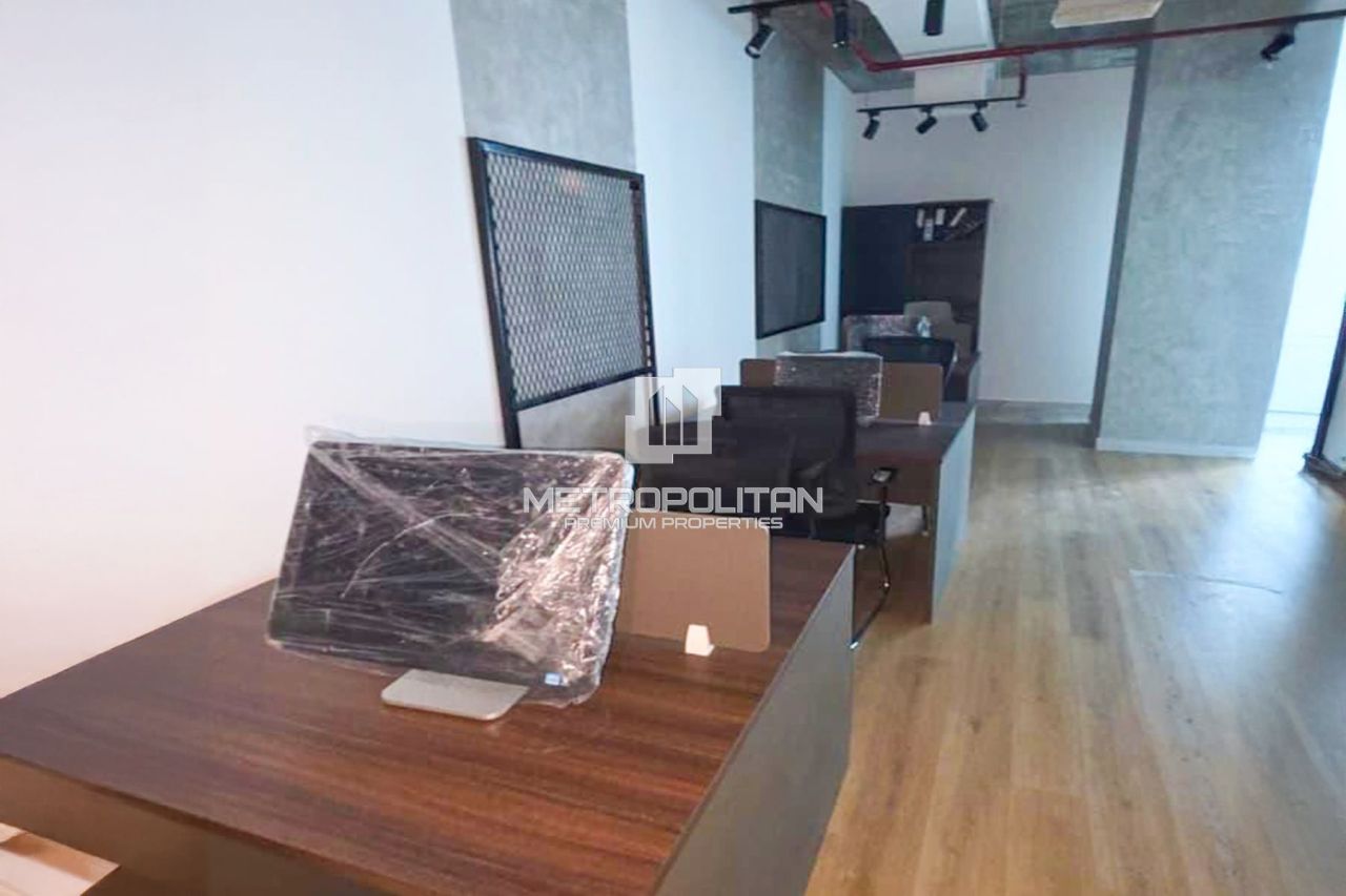 Офис в Дубае, ОАЭ, 100 м² - фото 7