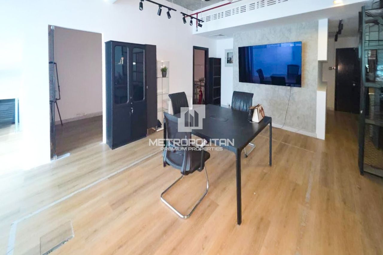 Офис в Дубае, ОАЭ, 100 м² - фото 10