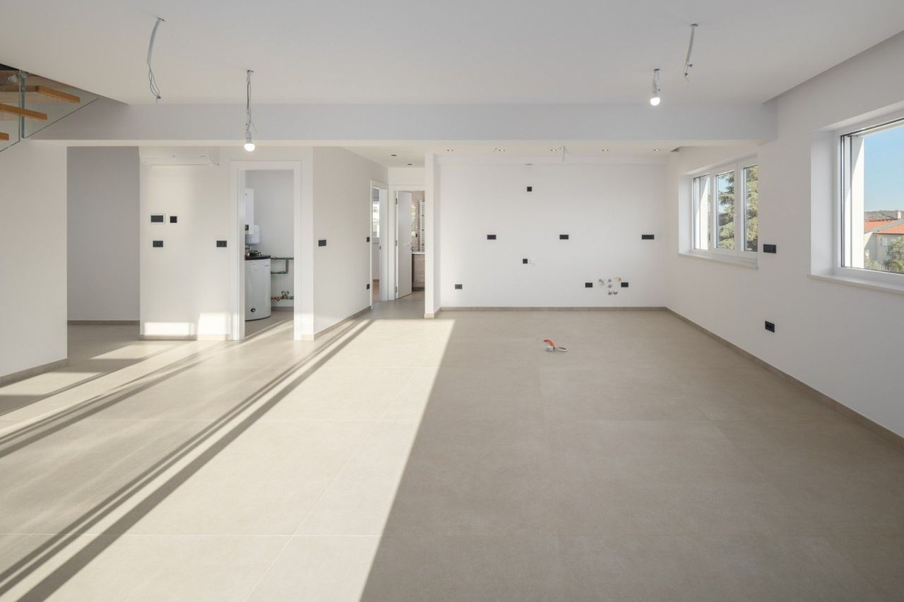 Квартира в Ровини, Хорватия, 209 м² - фото 5