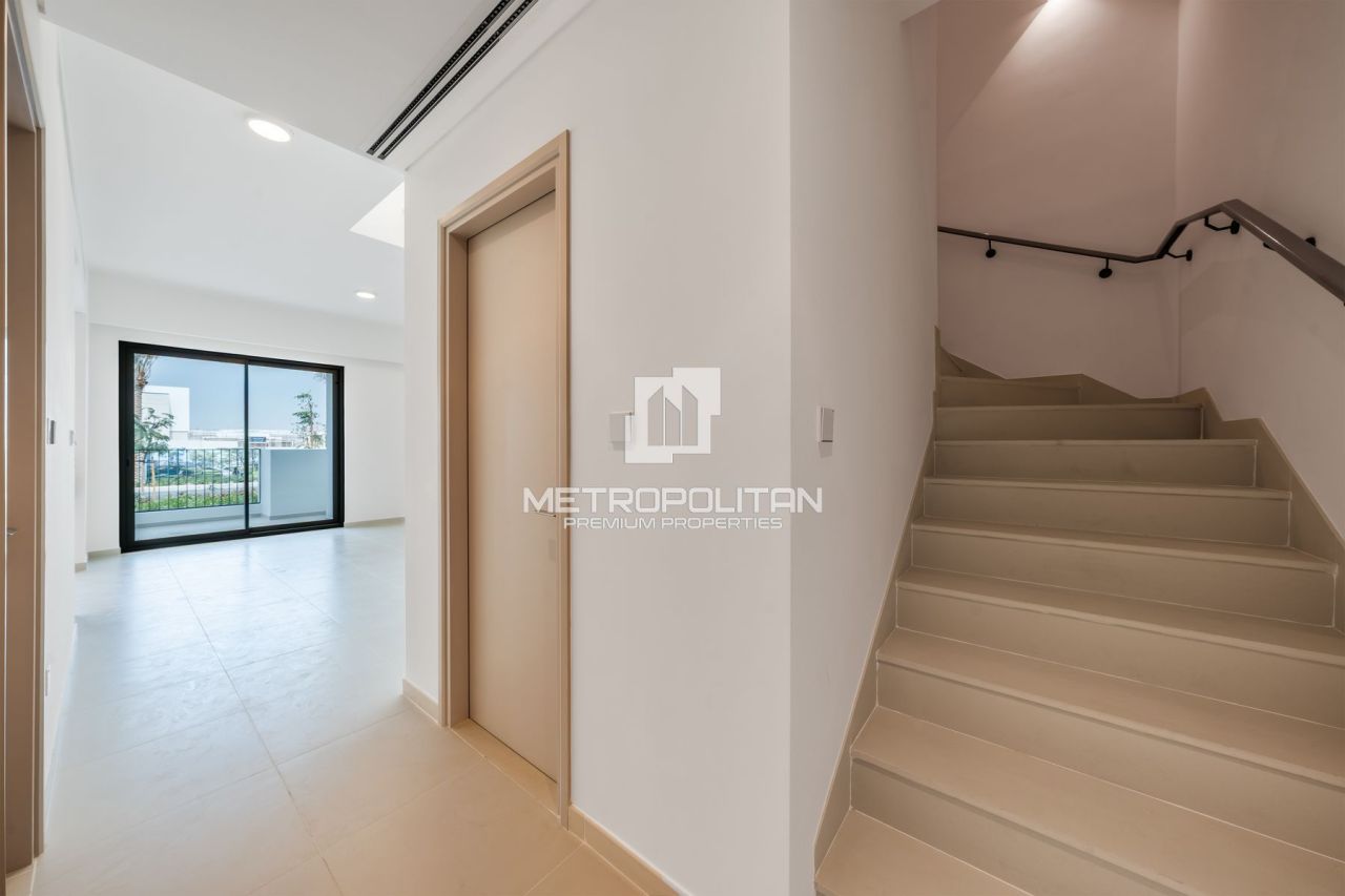 Таунхаус в Дубае, ОАЭ, 202 м² - фото 16