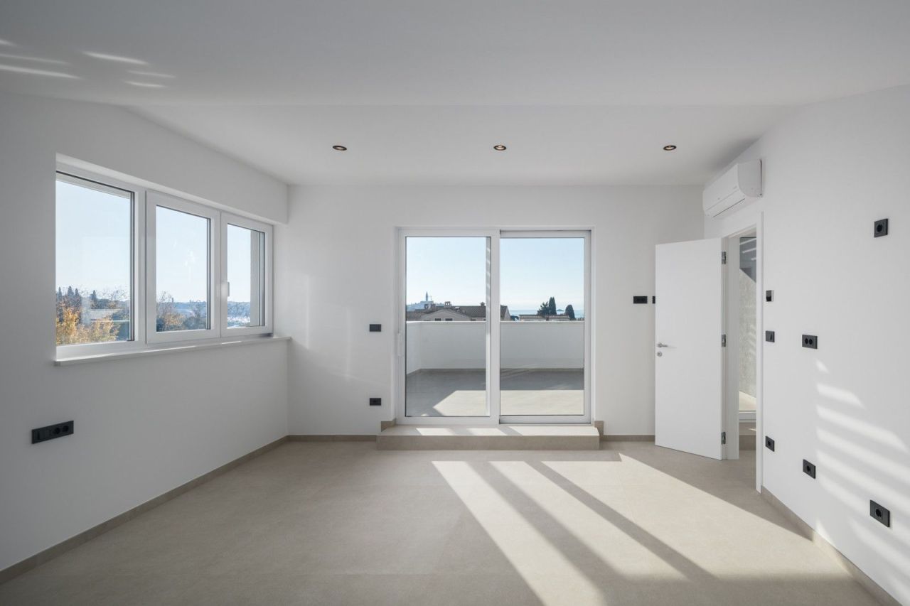 Квартира в Ровини, Хорватия, 209 м² - фото 6