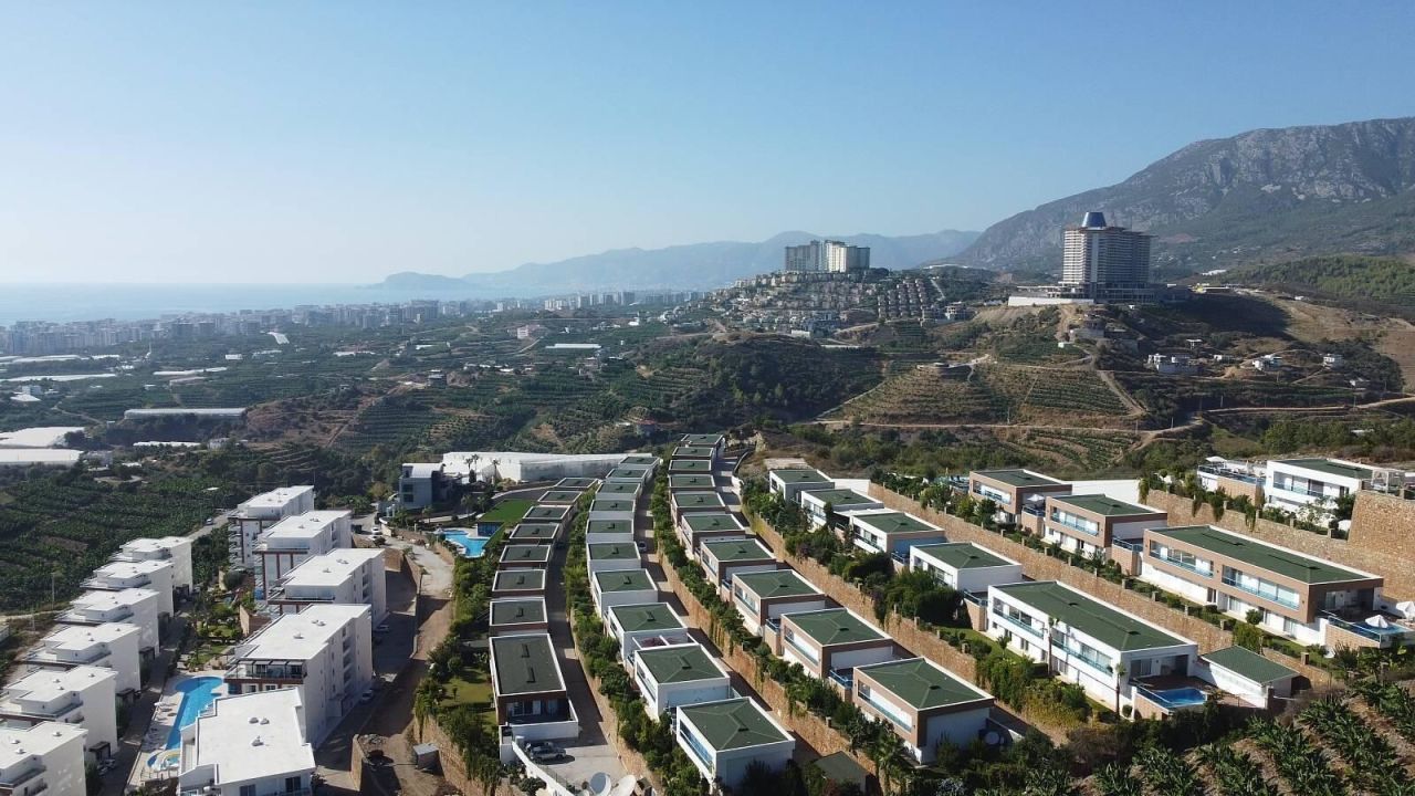 Вилла в Алании, Турция, 270 м² - фото 1