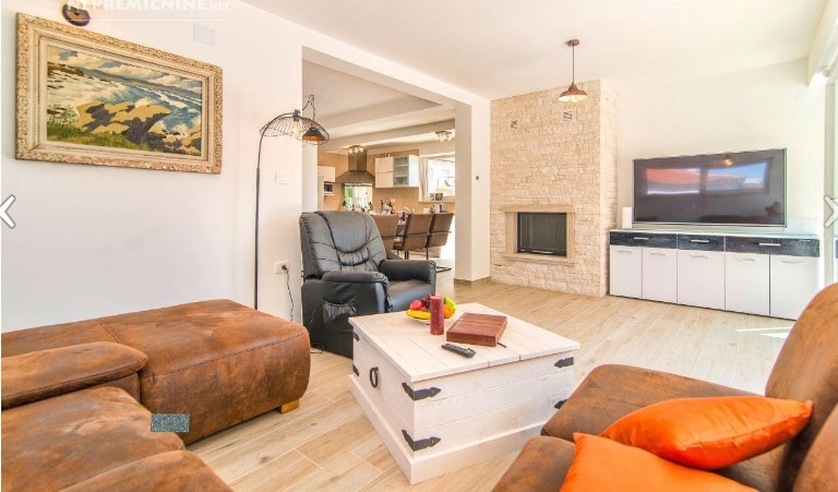 Дом в Новиграде, Хорватия, 240 м² - фото 1