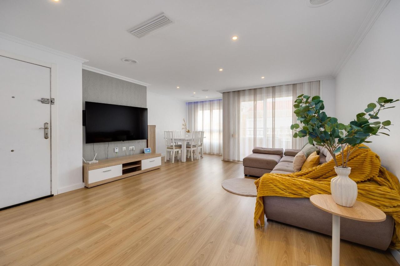 Квартира в Торревьехе, Испания, 135 м² - фото 2