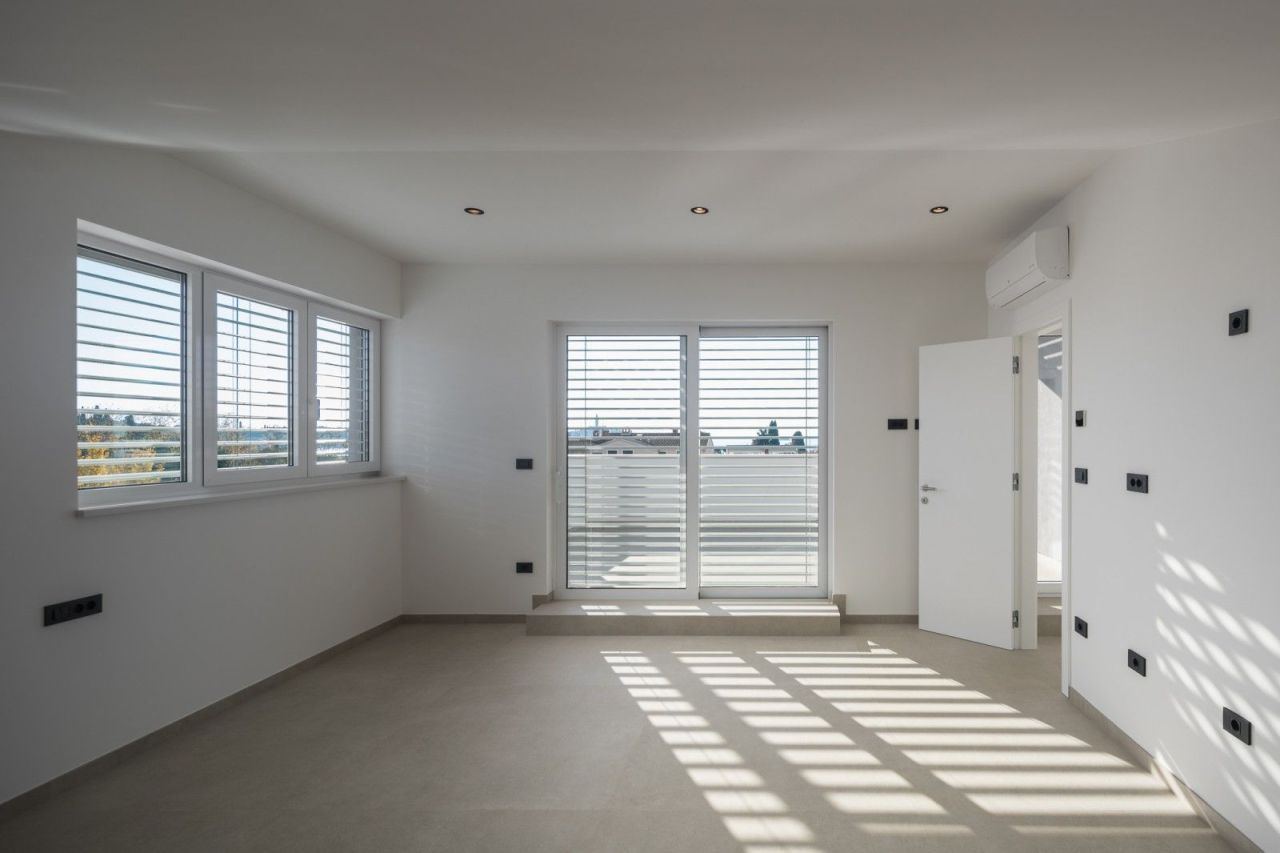 Квартира в Ровини, Хорватия, 209 м² - фото 7