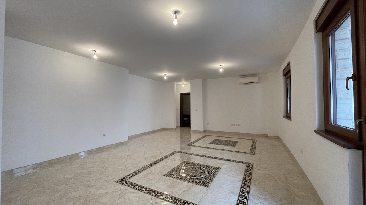 Квартира в Бечичи, Черногория, 99 м² - фото 2