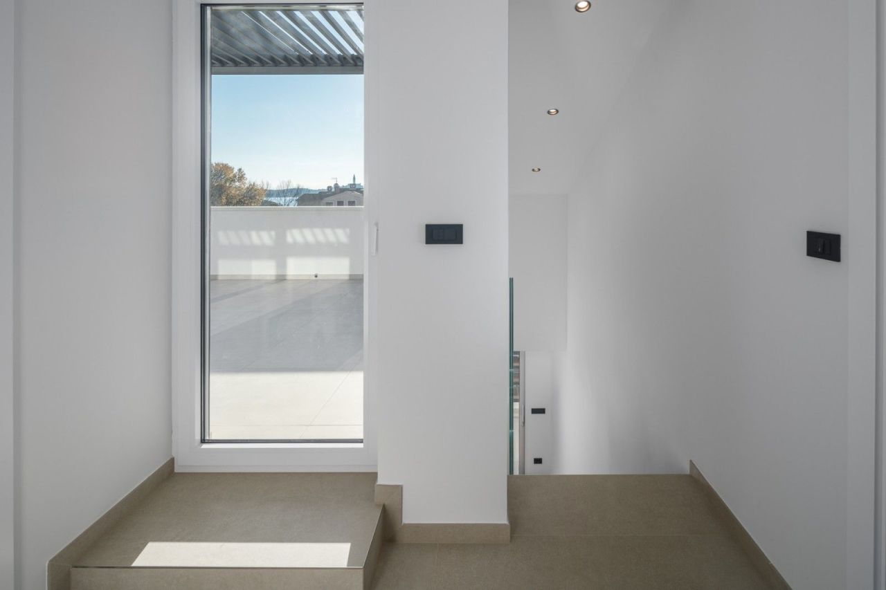 Квартира в Ровини, Хорватия, 209 м² - фото 10