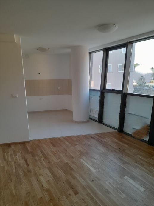 Квартира в Пуле, Хорватия, 88.07 м² - фото 10