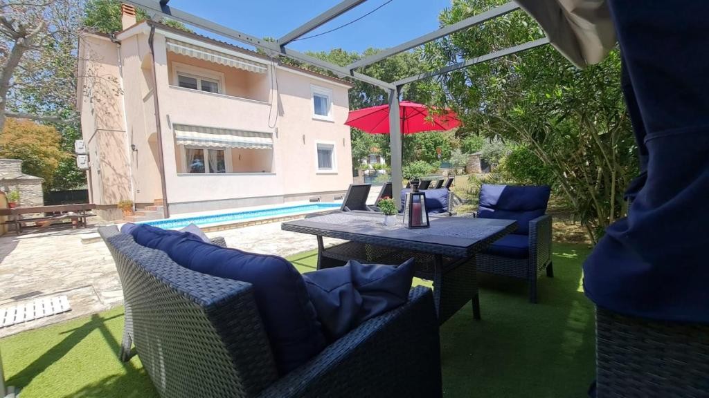 Дом в Пуле, Хорватия, 250 м² - фото 11