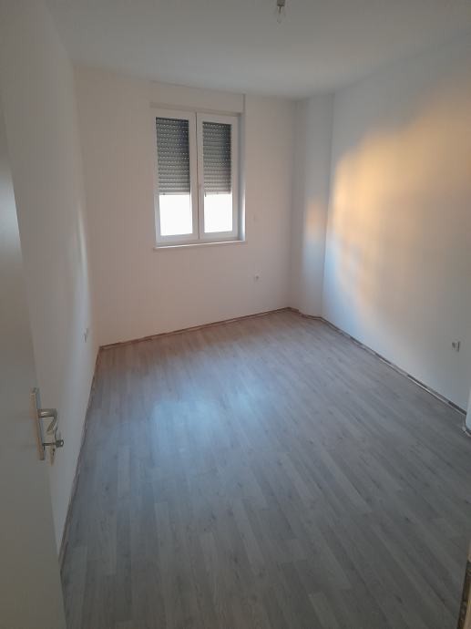 Квартира в Пуле, Хорватия, 88.07 м² - фото 11