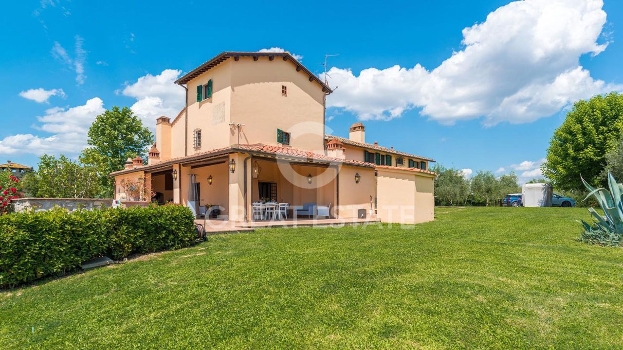 Дом в Баньо-а-Риполи, Италия, 608 м² - фото 2