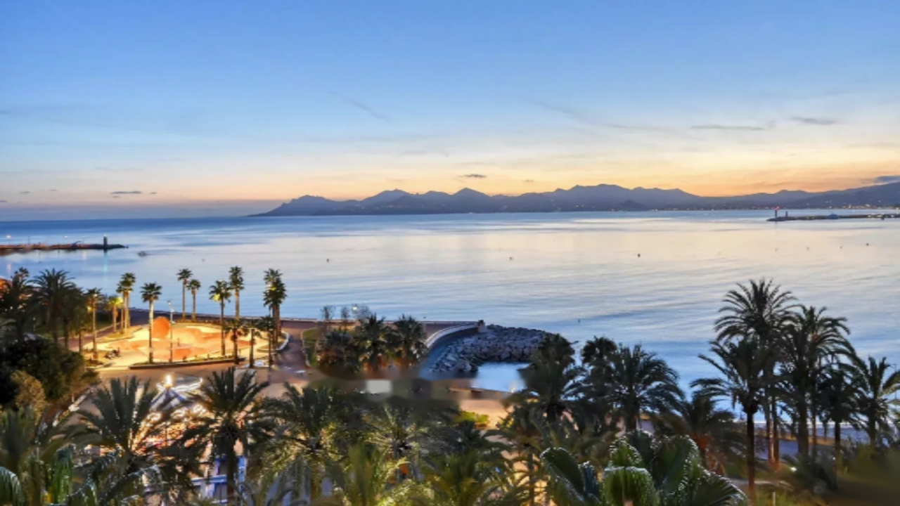 Квартира в Каннах, Франция, 90 м² - фото 1