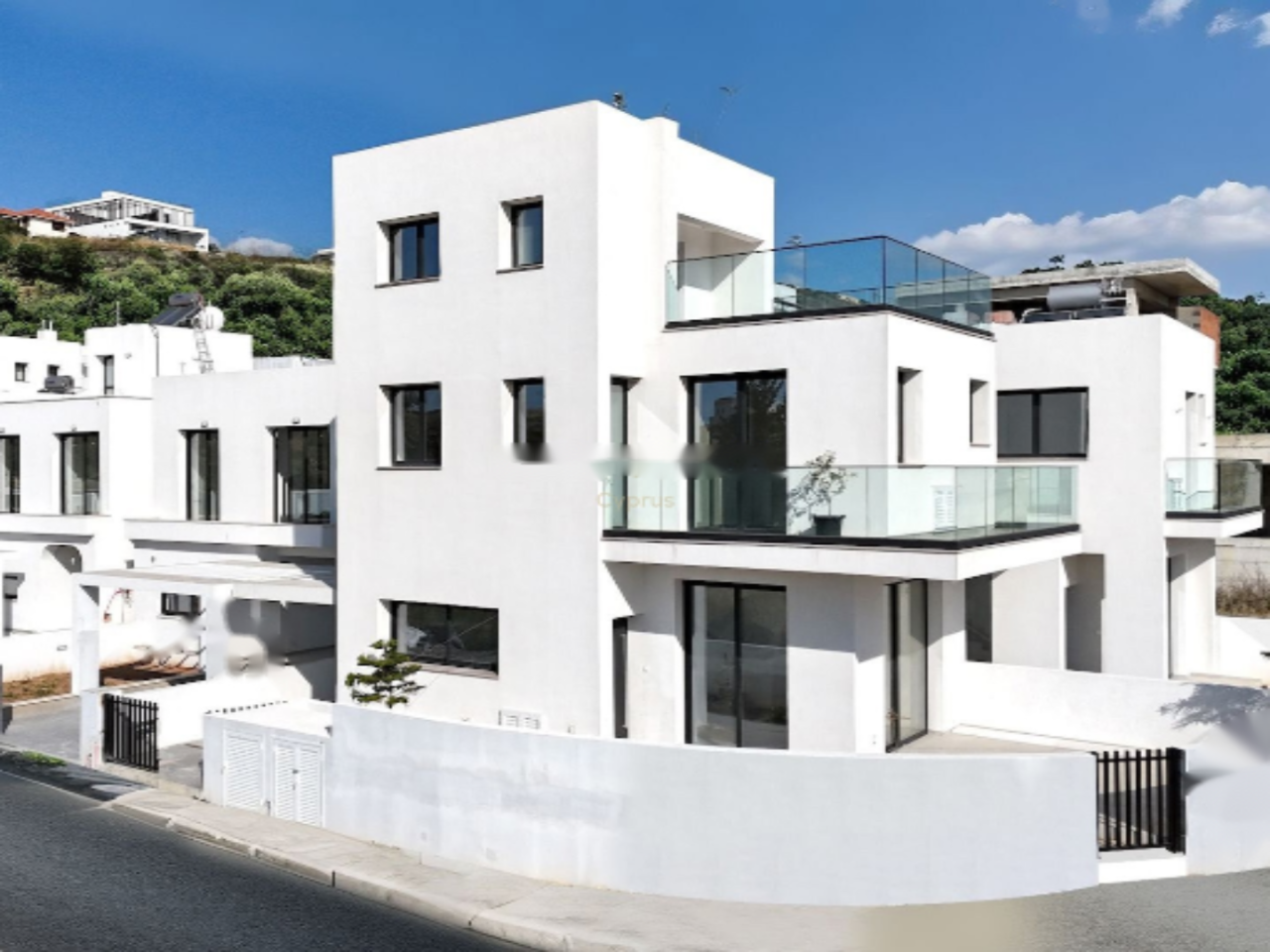 Квартира в Айос-Атанасиосе, Кипр, 211 м² - фото 1