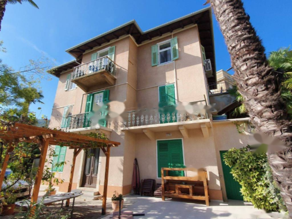 Квартира в Опатии, Хорватия, 205 м² - фото 1