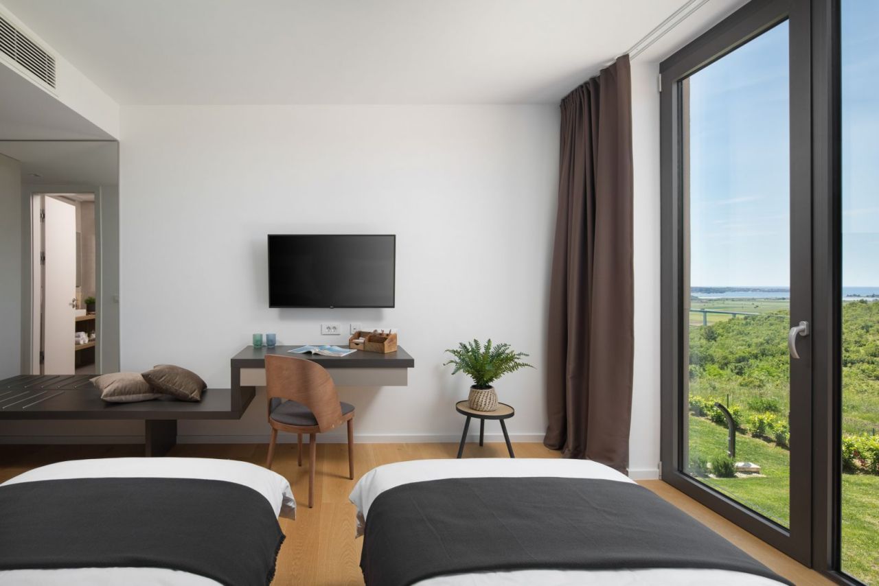 Вилла в Новиграде, Хорватия, 258 м² - фото 14