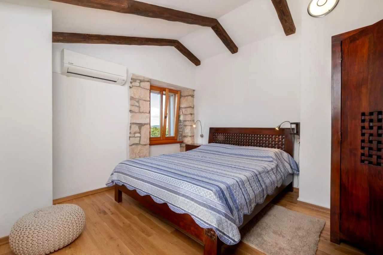 Вилла в Лабине, Хорватия, 200 м² - фото 14