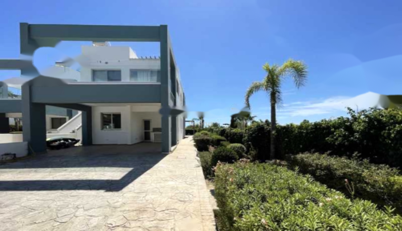 Квартира в Ларнаке, Кипр, 140 м² - фото 2