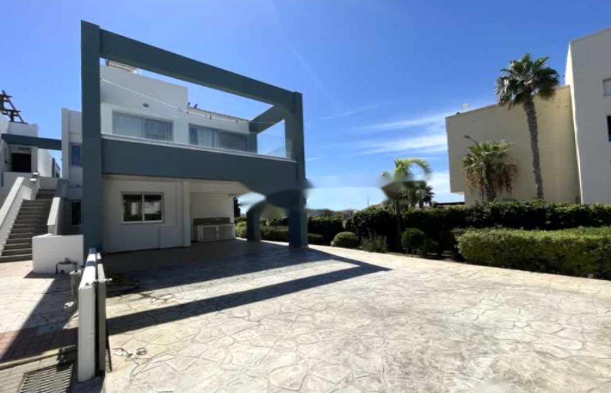 Квартира в Ларнаке, Кипр, 140 м² - фото 3