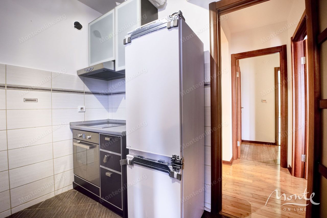 Апартаменты в Будве, Черногория, 80 м² - фото 11