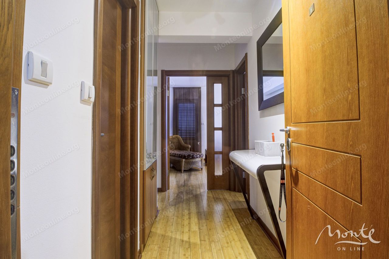 Апартаменты в Будве, Черногория, 80 м² - фото 12