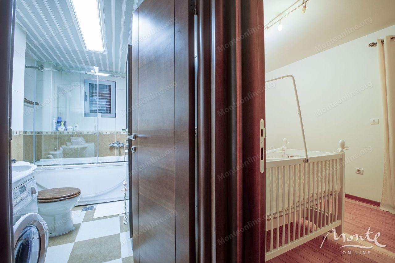 Апартаменты в Будве, Черногория, 80 м² - фото 13