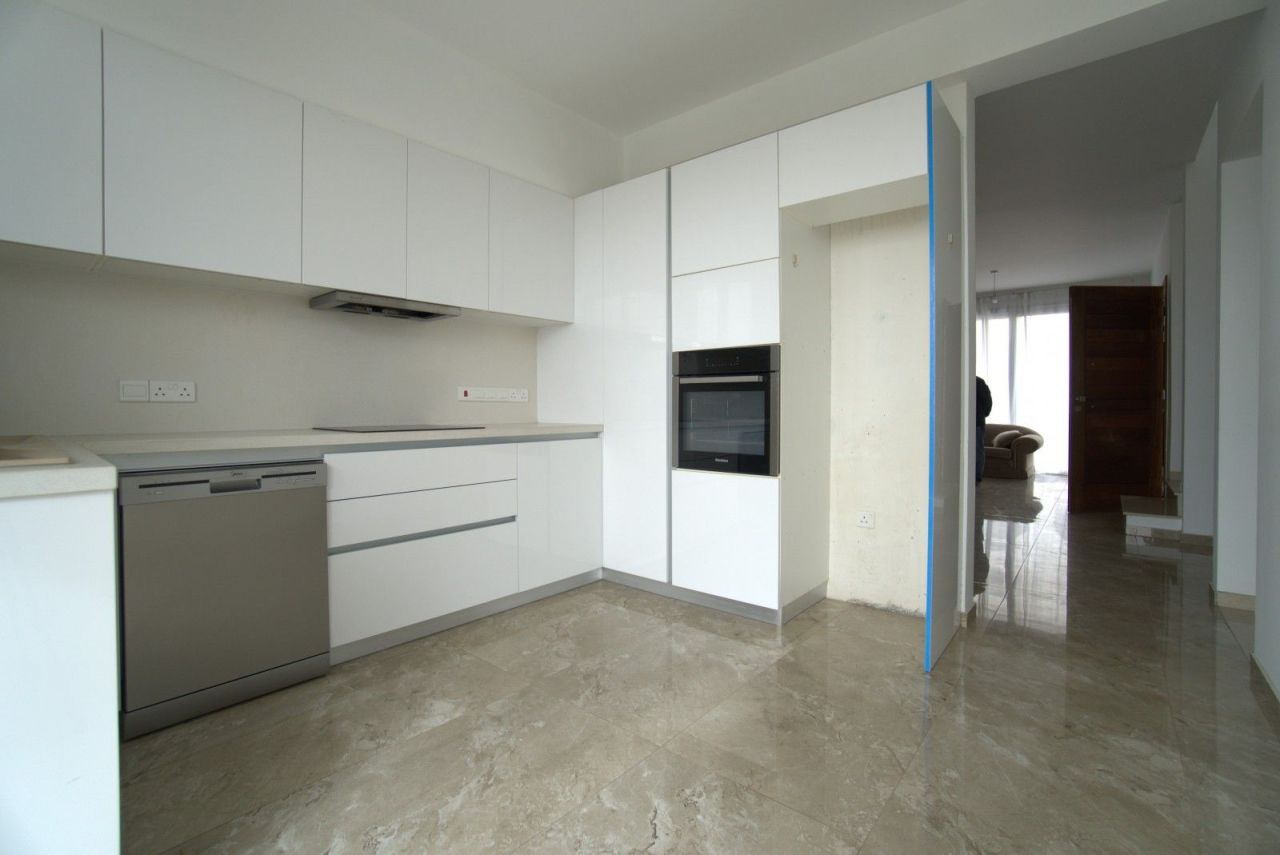 Вилла в Лимасоле, Кипр, 207 м² - фото 2