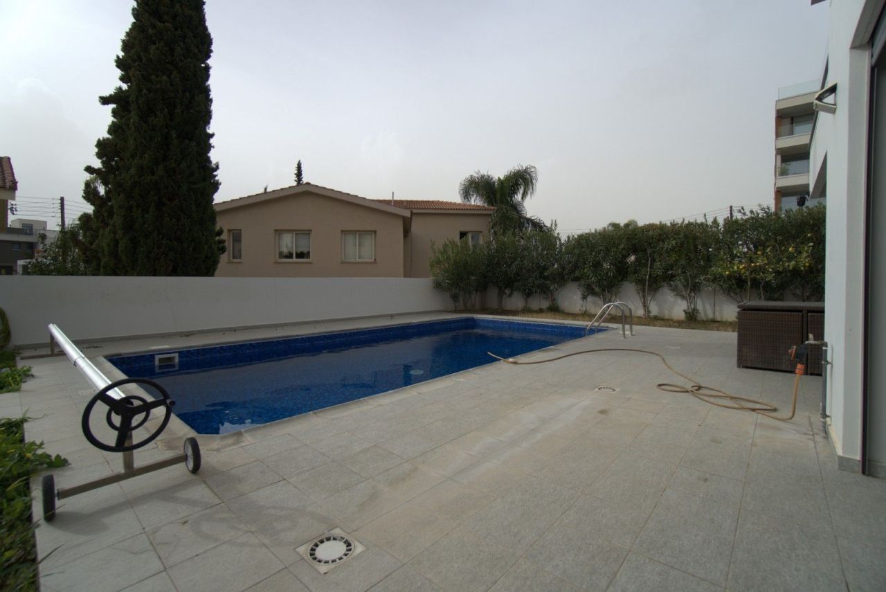 Вилла в Лимасоле, Кипр, 205 м² - фото 2