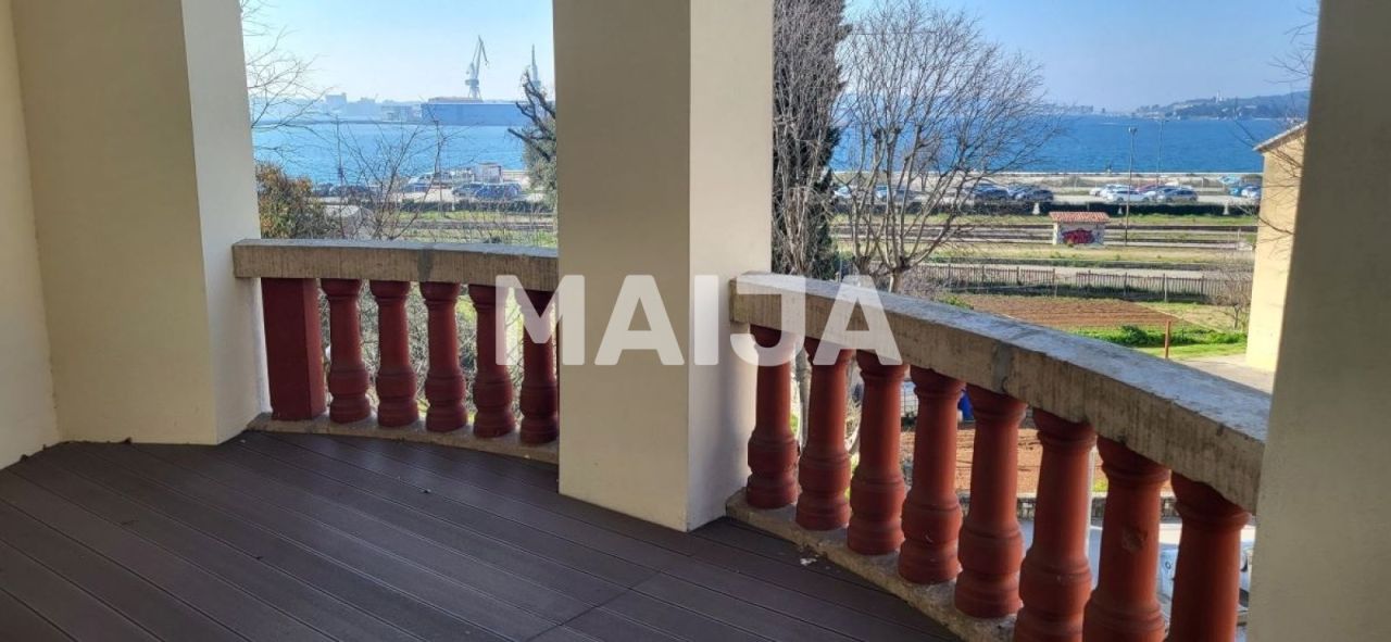 Апартаменты в Пуле, Хорватия, 147 м² - фото 2