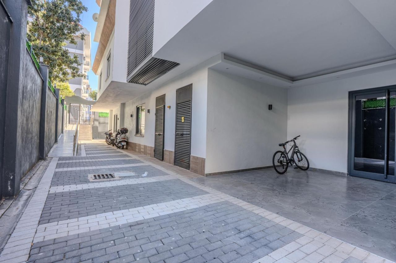 Квартира в Алании, Турция, 96 м² - фото 14