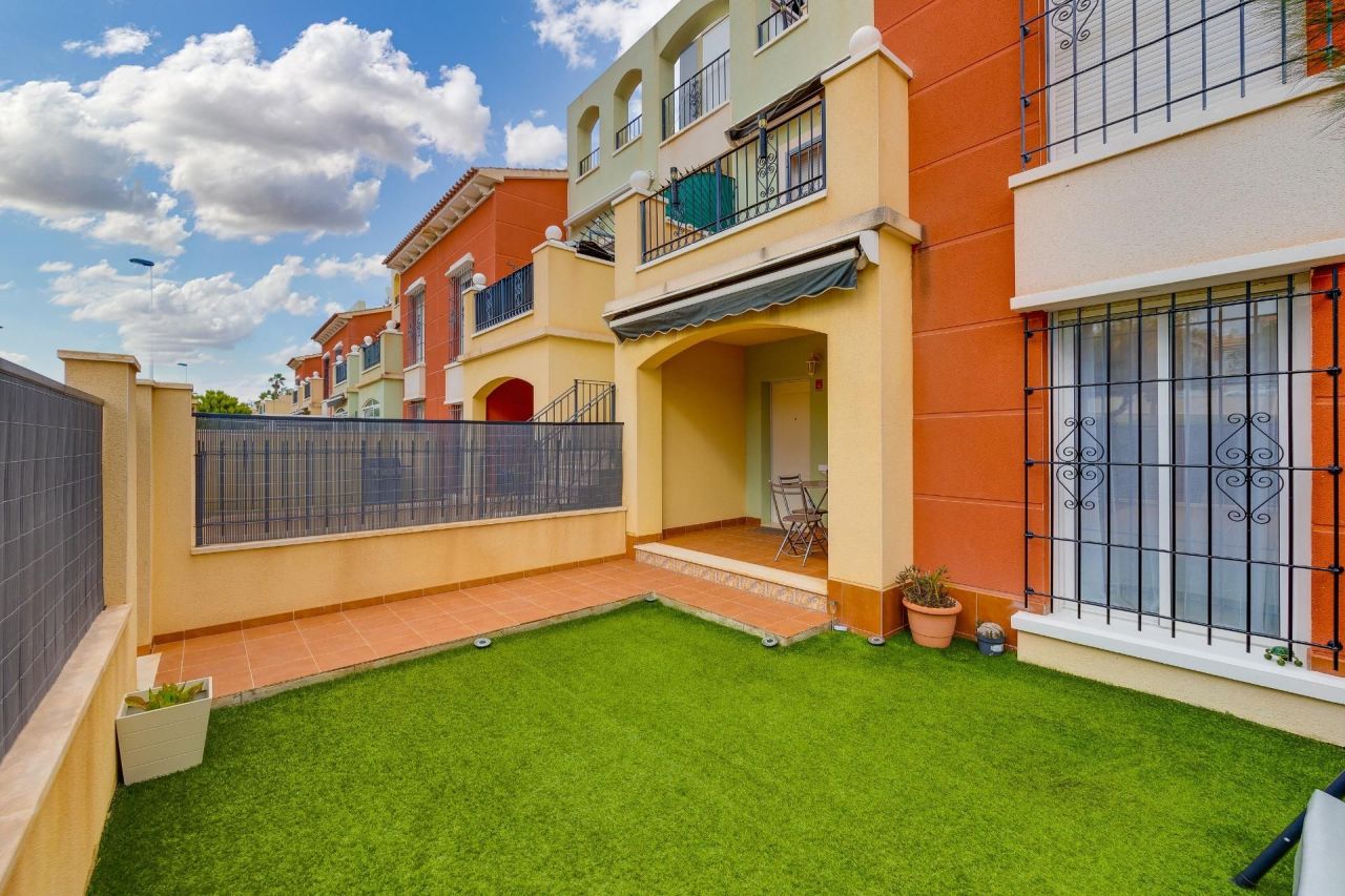 Бунгало в Торревьехе, Испания, 59 м² - фото 3