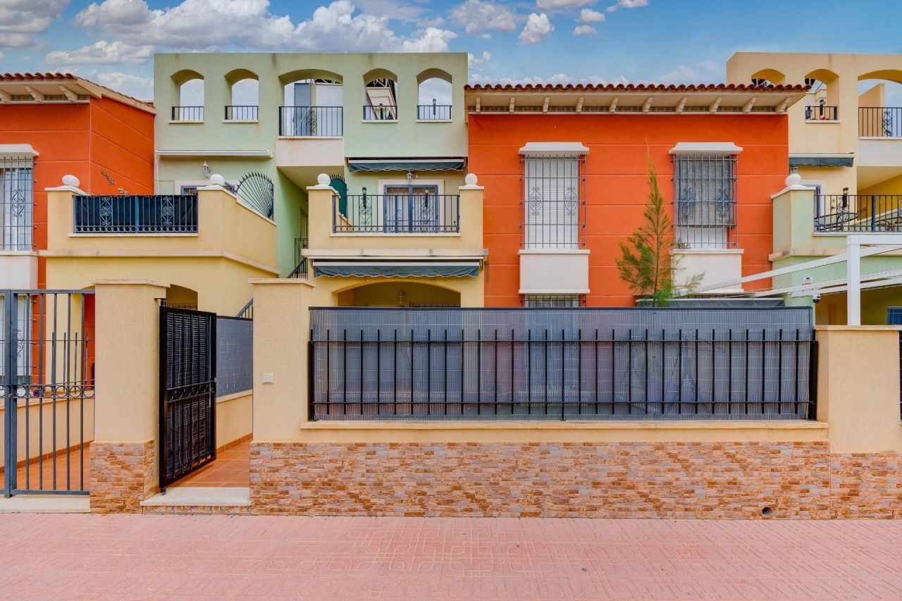 Бунгало в Торревьехе, Испания, 59 м² - фото 2