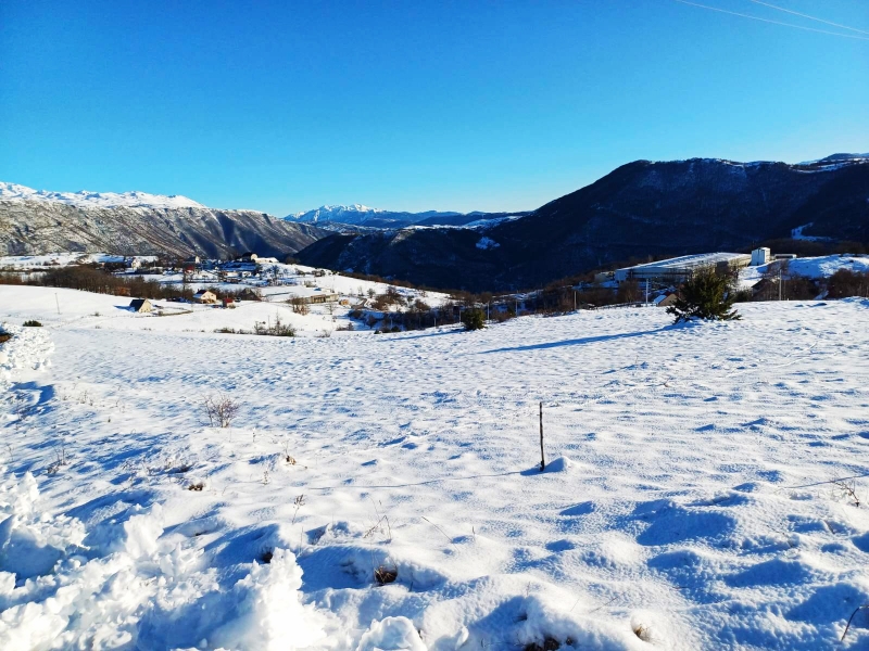 Земля в Плужине, Черногория, 1 650 м² - фото 9
