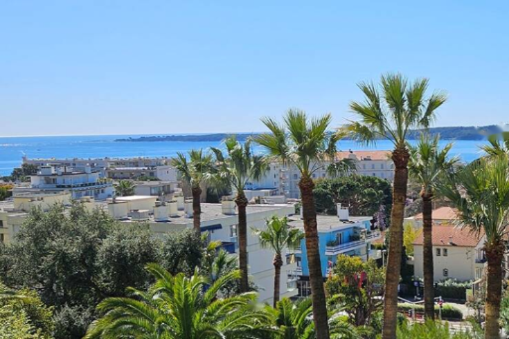 Квартира в Каннах, Франция, 68 м² - фото 1