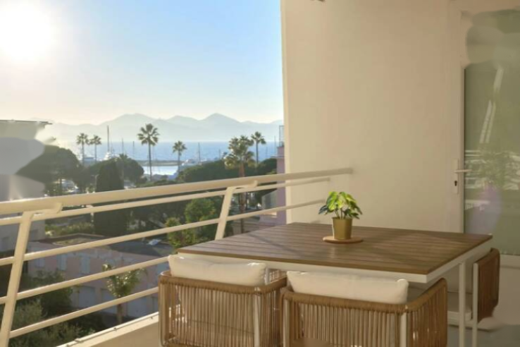 Квартира в Каннах, Франция, 35 м² - фото 1